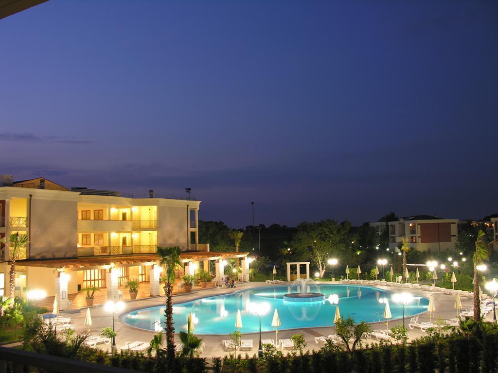 Centro Turistico Akiris Hotel Nova Siri Marina Exterior foto